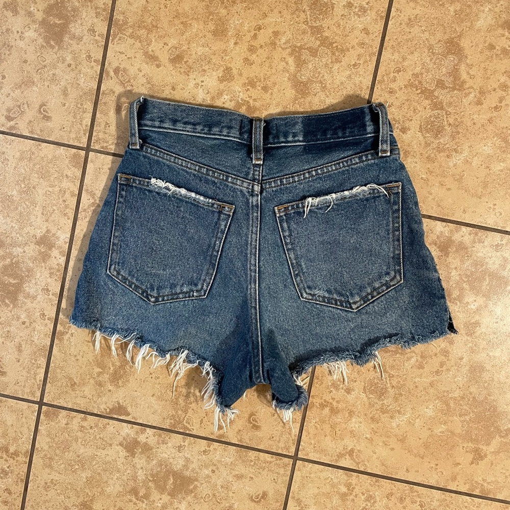 A&F High Rise Cutoff Shorts - Picture 4 of 4